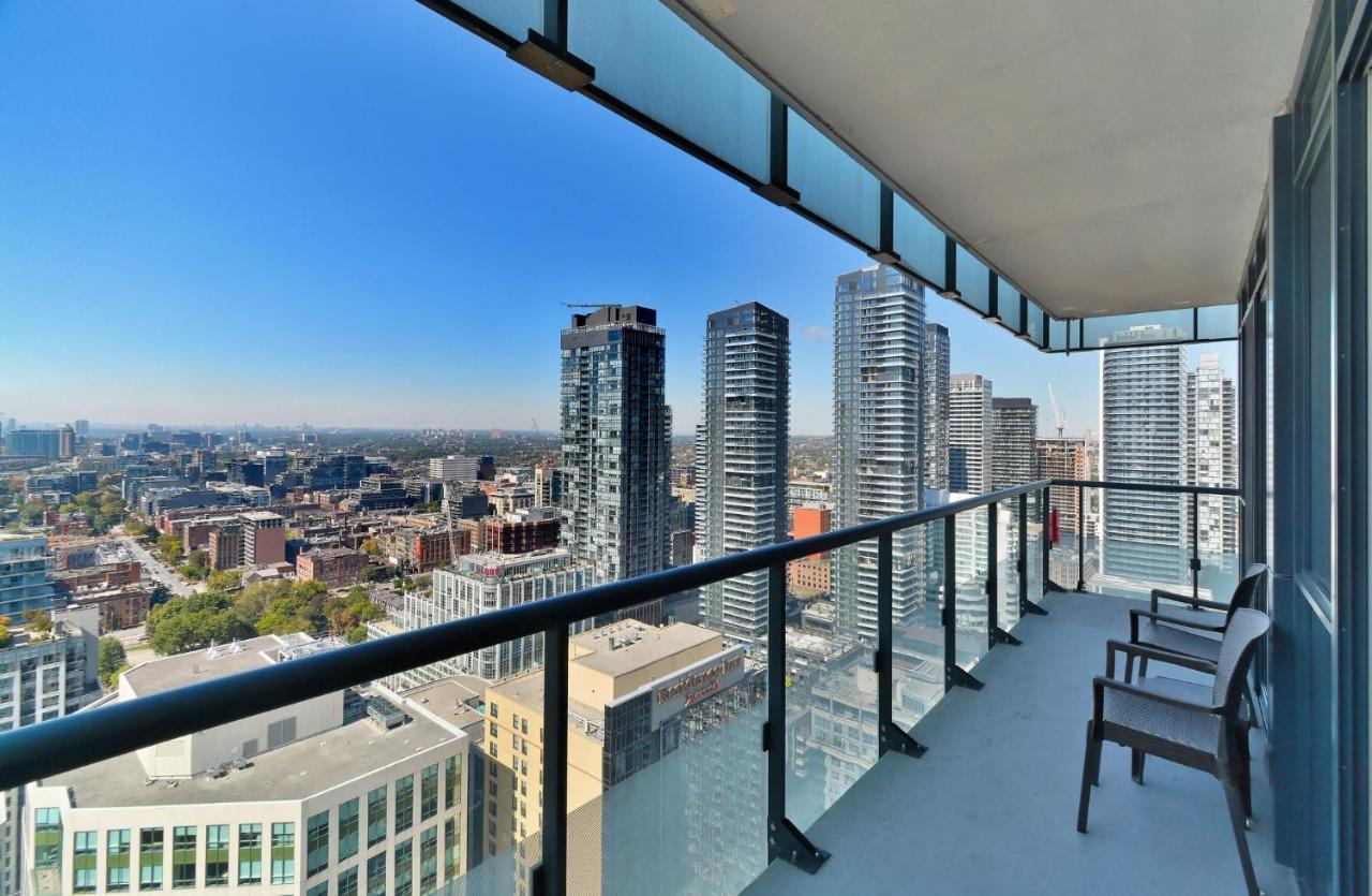 Delsuites - 300 Front Street - 30 Night Stays Toronto Kültér fotó